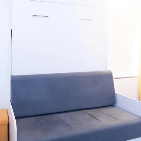 Apartment Colored Appt Close To Montmartre *